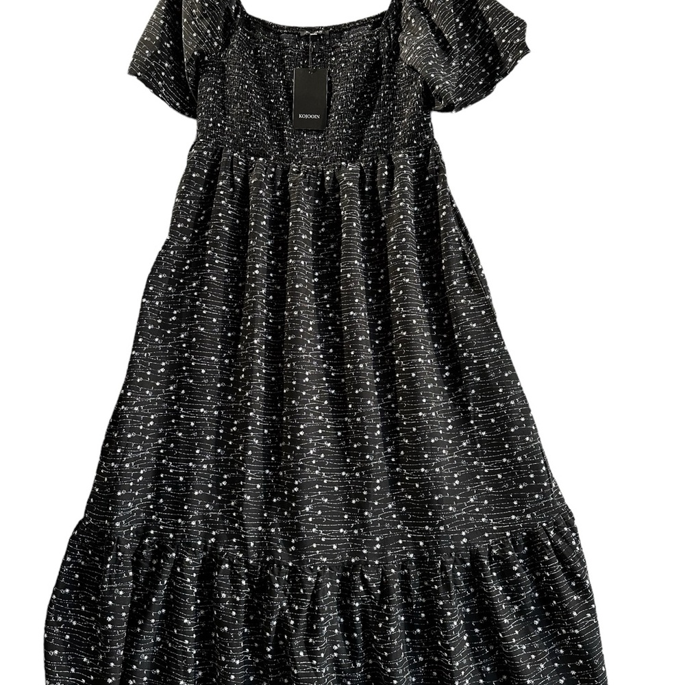 KOJOOIN WOMANS BLACK AND WHITE MAXI DRESS SZ LARGE
